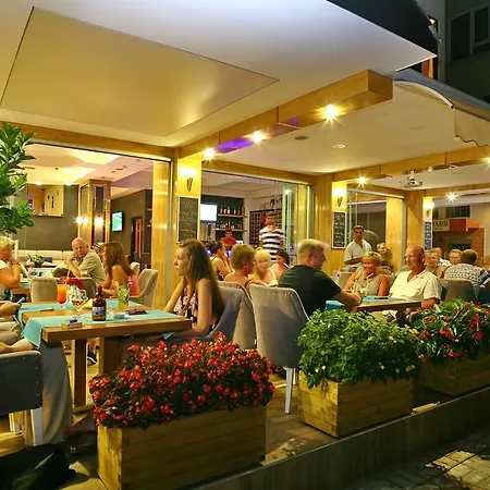 Aparthotel Magi