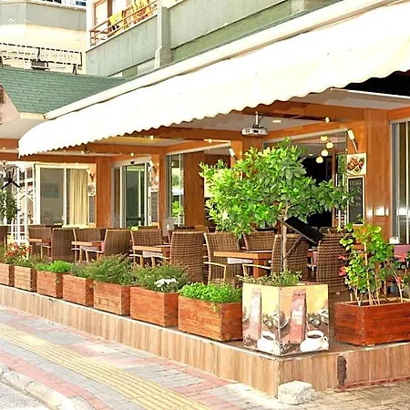 Aparthotel Magi