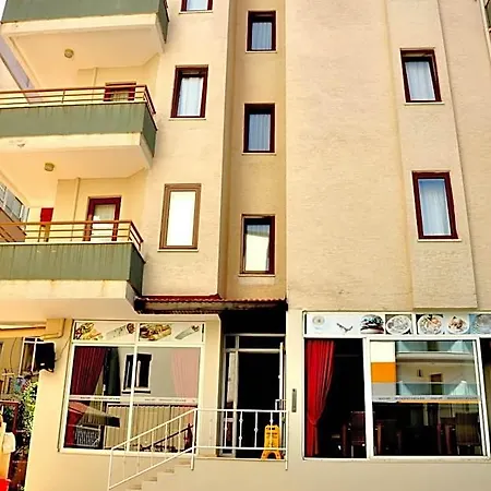 Magi Aparthotel 4*