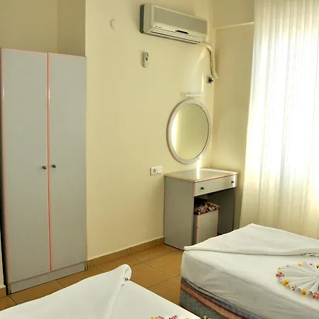 Magi מלון דירות