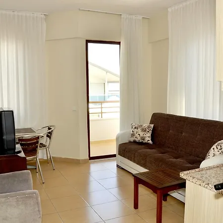 Aparthotel Magi 4*