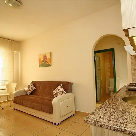 Magi Αλάνια