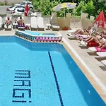 Magi Lejlighedshotel 4*